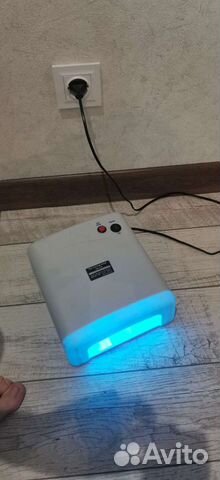 Лампа для маникюра