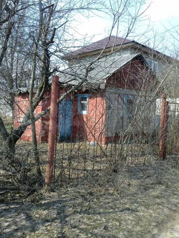 Дача 20 м² на участке 10 сот.