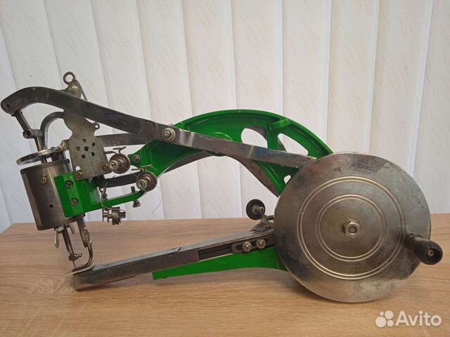 Машинка швейная Версаль обувная