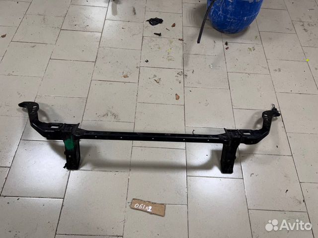 Передняя панель f-pace x761