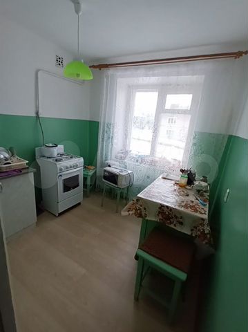 3-к. квартира, 47 м², 1/2 эт.