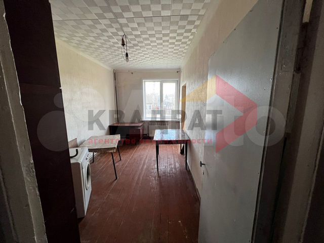 3-к. квартира, 64 м², 1/2 эт.