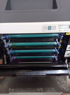 Цветной лазерный принтер HP Color Laser Jet 1600