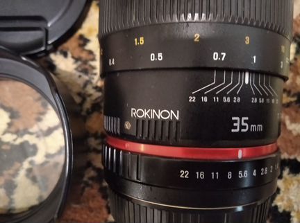 Продаётся объектив rokinon MF 35mm f/1.4 для canon