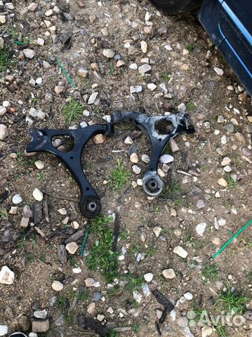 Передние рычаги Honda Civic