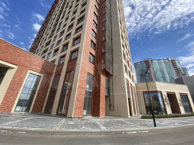 Торговое с витринами в центре от 795 м2 до 1110 м2