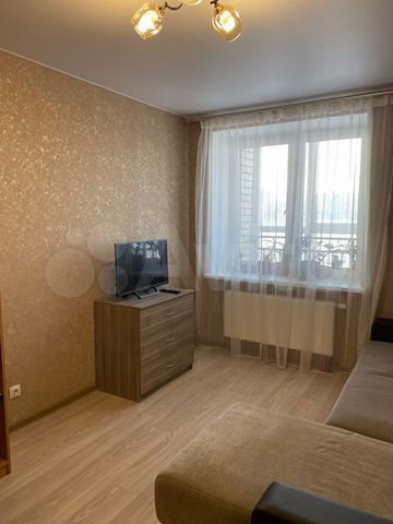 1-к. квартира, 35 м², 8/10 эт.