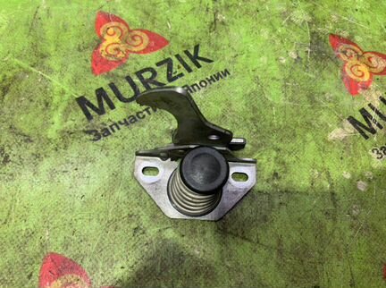 Замок капота Bmw X1 E84 N46B20BD 2.0L 2012