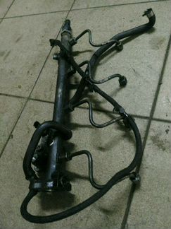 Топливная рампа Мерседес 2,2CDI A6110700095