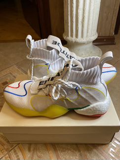 Кроссовки Adidas Pharrel Williams Crazy LVL