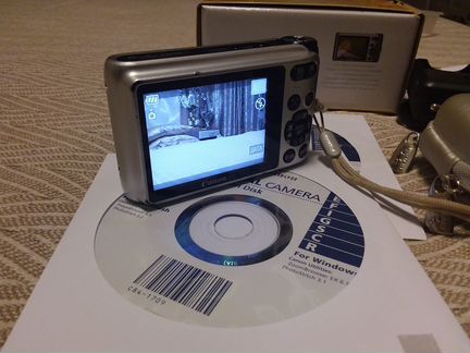 Цифровой фотоаппарат Canon PowerShot A3000 IS