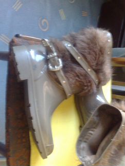 Сапоги резиновые женские фасонные