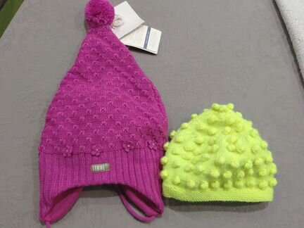 Шапки две новые на 48-50