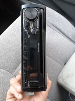 Pioneer DEH-1800UBG