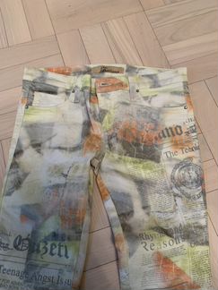 Джинсы galliano