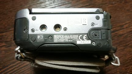 Видеокамера Sony DSR-DVD403E