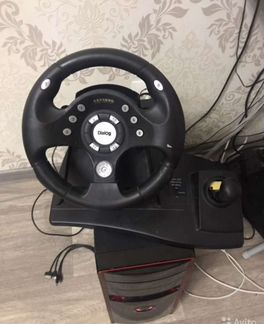 Игровой руль с педалями для компьютера