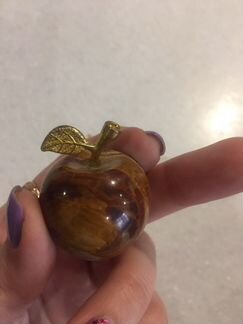 Яблоко из оникса