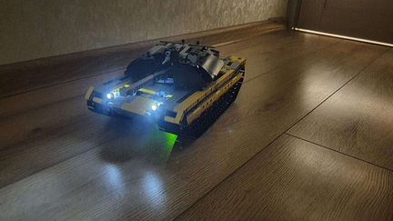 Lego-Technic танк Абрамс, самосборка