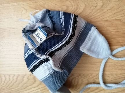 Демисезонная шапка 46-48р