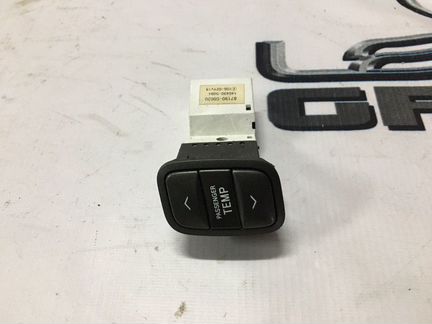Кнопка, блок кнопок правый Lexus Ls430 UCF30 3uzfe