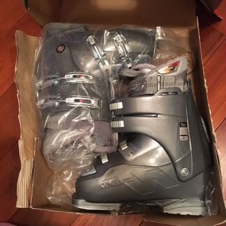 Горнолыжные ботинки
