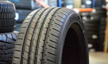 225 45 R17 летние Шины lassa driveways