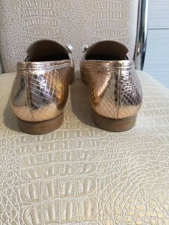 Продаю туфли