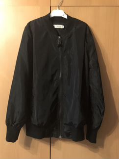 Ветровка бомбер