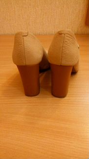 Туфли бежевые кожаные р.36