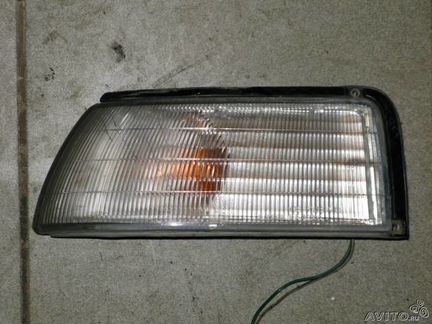 Mazda 626 GD 87-92 поворотник передний