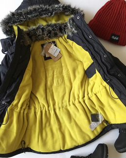 Парка Sela на мальчика 8 лет Новая