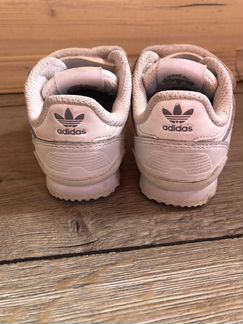 Детские кроссовки Адидас