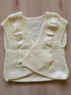 Жилетки детские новые (Турция - ручная работа)