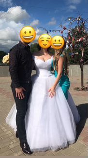Шикарное свадебное платье
