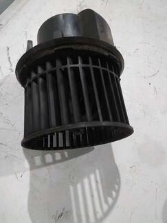 Моторчик печки на Ford Transit