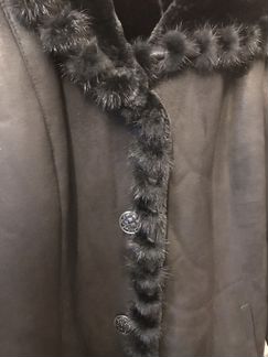 Дубленка новая черная, отделана и норкой р-р 52-54