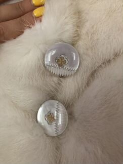 Шуба норковая, короткая белая дизайнерская, куплен