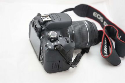 Canon 700d+два объектива+сумка