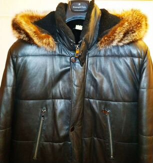 Зимняя куртка с капюшоном нат. Кожа и Мех