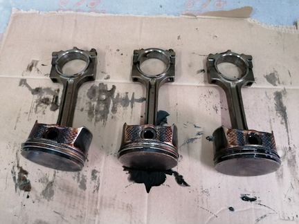 Поршень Mazda 6 GG L8 2006