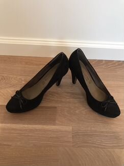 Замшевые туфли Tamaris