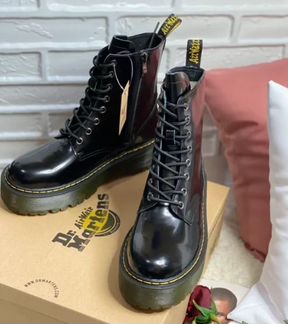 Ботинки Dr Martens Женские