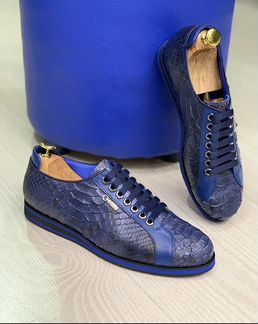 Кроссовки из питона Zilli