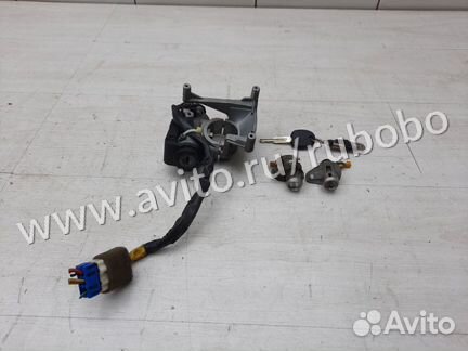 Замок зажигания Hyundai Accent 2 G4EC 2008