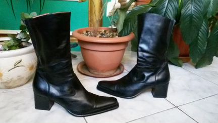 Nero Giardibi. Itali. Demisezone. Style 2020-21g