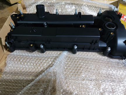 Клапанная крышка Range Rover Evogue