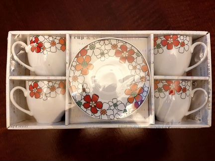 Чайный сервиз на 4 персоны, Китай