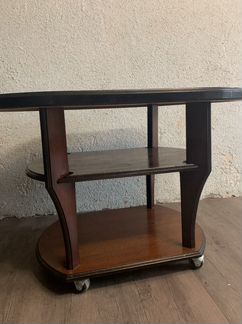 Стол журнальный деревянный