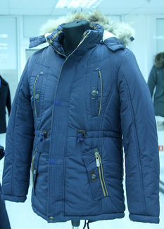 Куртка - парка зимняя очень маленькая